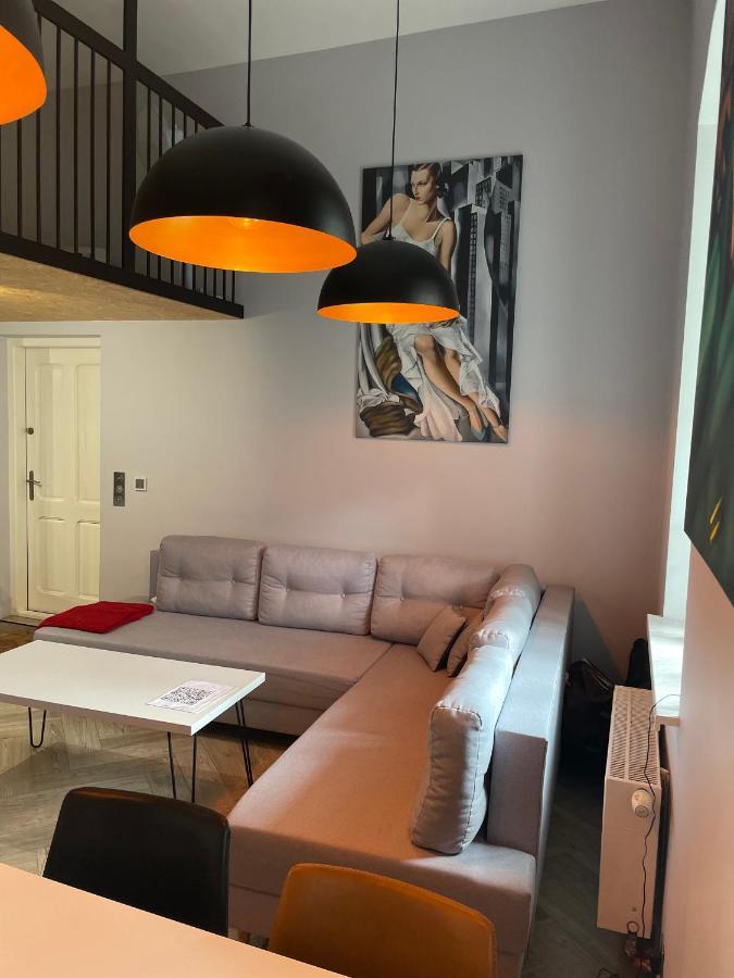 Apartament Hania ティコチン エクステリア 写真